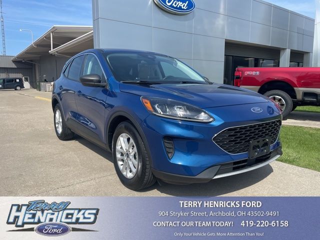 Atlas Blue Metallic 2022 Ford Escape Hybrid SE FWD SUV / Crossover Front-Wheel Drive Continuously Variable Transmission