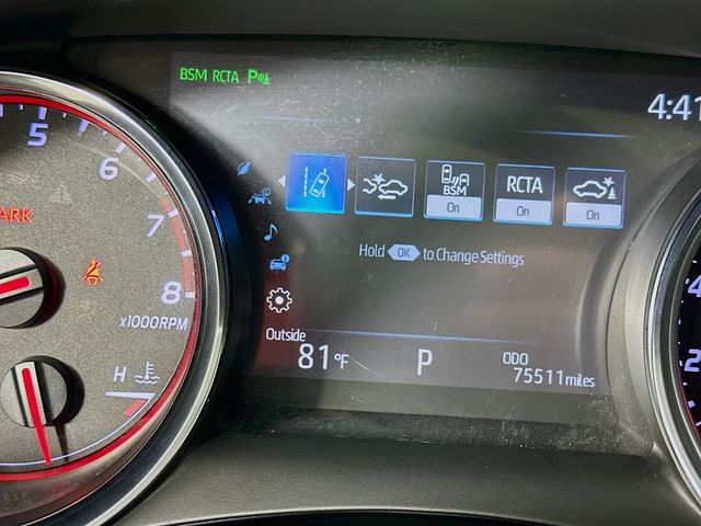 Thumbnail: 2019 Toyota Camry - 12