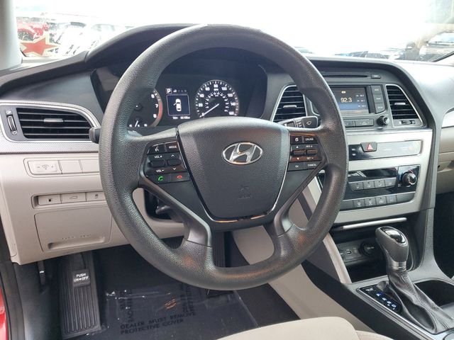 2015 Hyundai Sonata SE 21