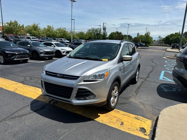 Ingot Silver 2014 Ford Escape SE FWD SUV / Crossover Front-Wheel Drive 6-Speed Automatic
