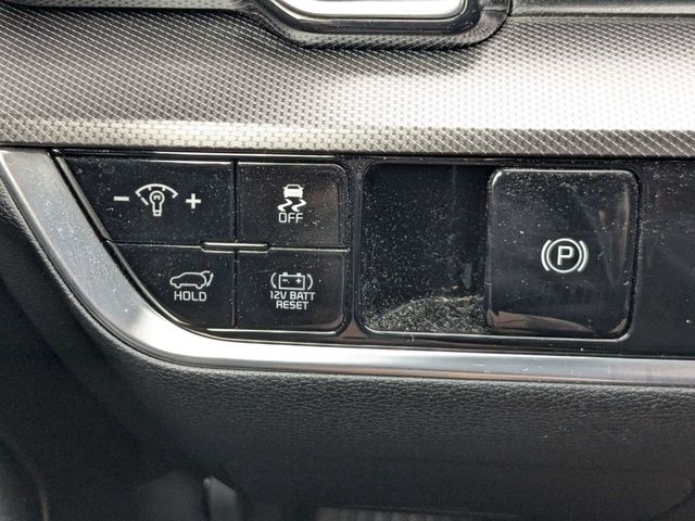 Used 2023 Kia Sportage Hybrid SUV