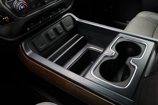 Used 2016 White Chevrolet LTZ image 16