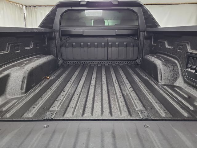 2026 – Chevrolet – Silverado EV