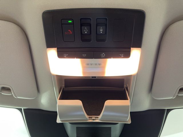 2025 Super Black Nissan Pathfinder Platinum FWD SUV