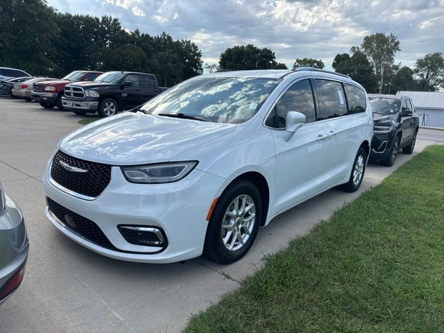Bright White Clearcoat 2021 Chrysler Pacifica Minivan Front-Wheel Drive 9-Speed Automatic