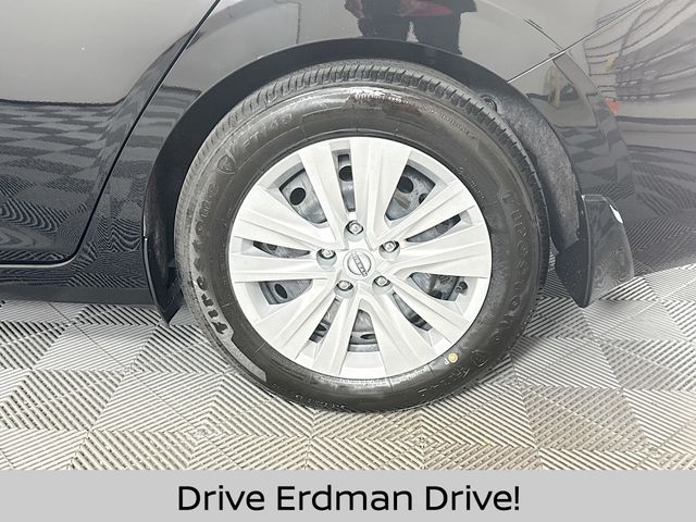 Used 2025 Nissan Sentra Sedan