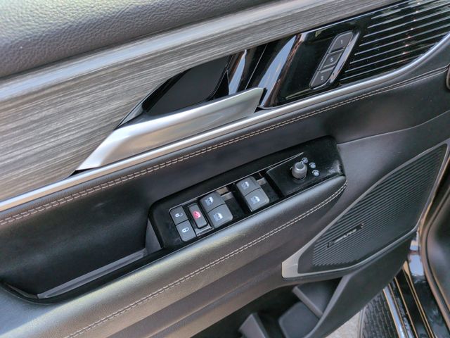 Used 2024 Black Jeep Series III image 10