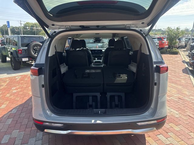 Used 2024 Kia Carnival Van