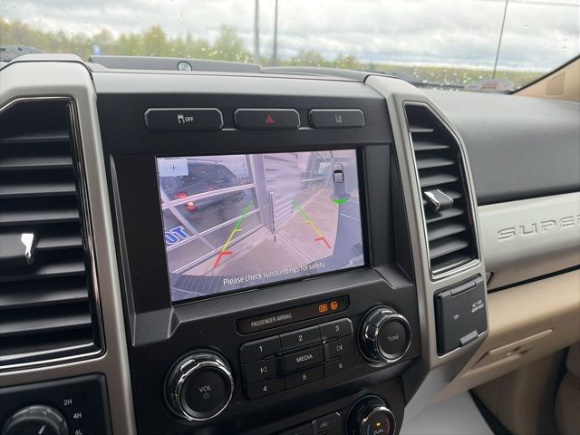 2020 Ford F-350SD Lariat White at Bob Ruth Ford