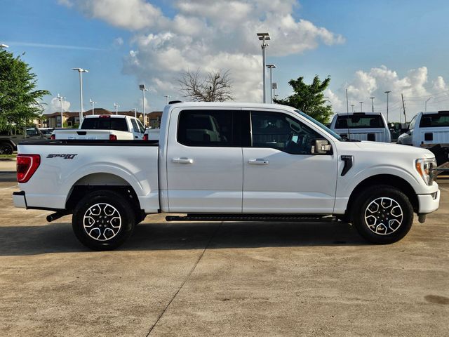 Used 2023 White Ford XLT image 2