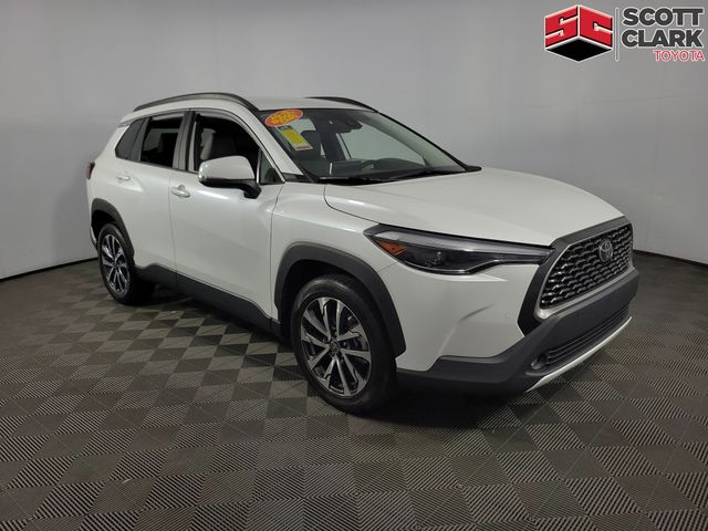 2022 Toyota Corolla Cross XLE