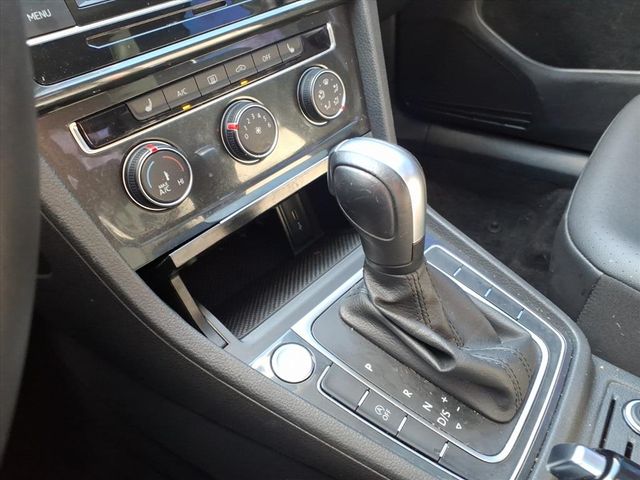 2021 Volkswagen Golf