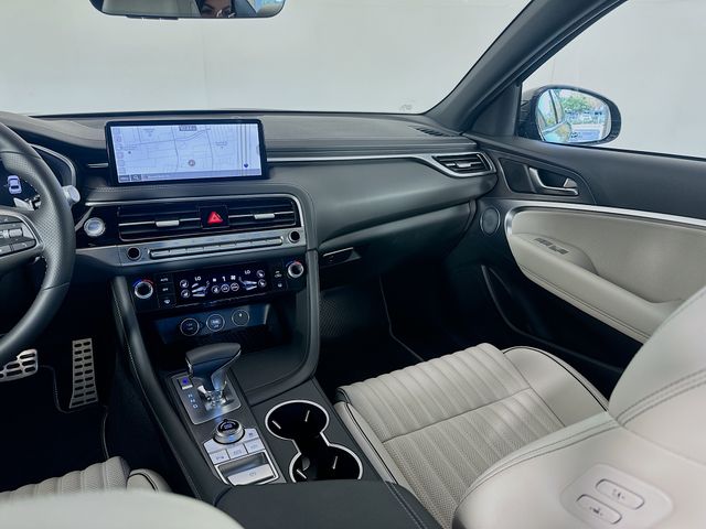 Thumbnail: 2025 Genesis G70 - 25