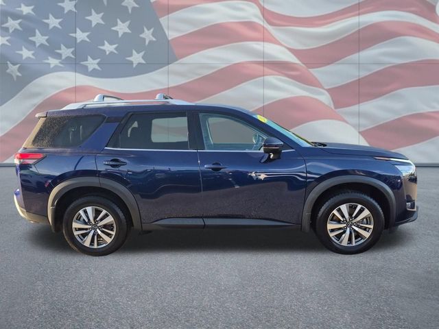 Used 2023 Blue Nissan SL image 2