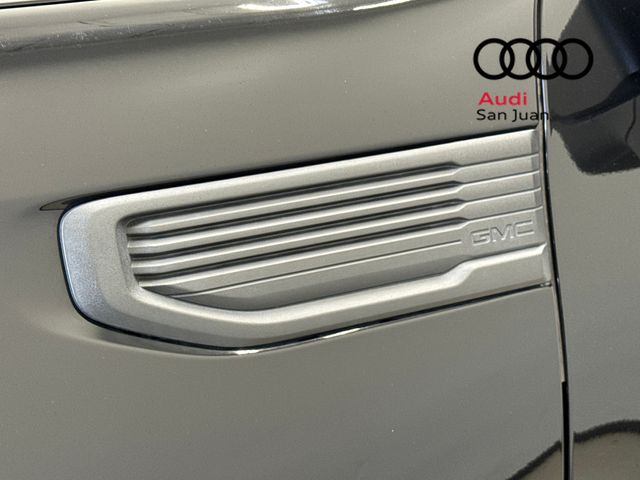 Used 2021 Black GMC Elevation image 8