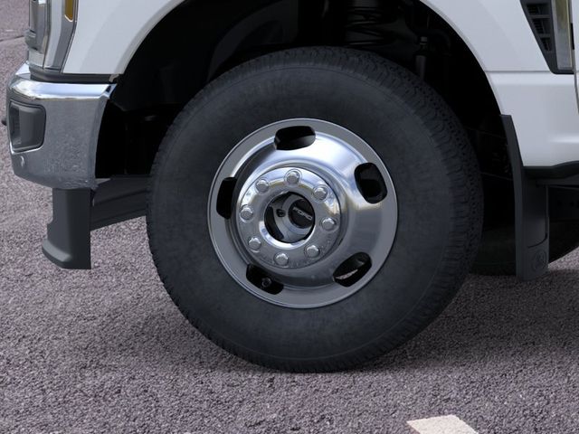 New 2026 White Ford Lariat image 19