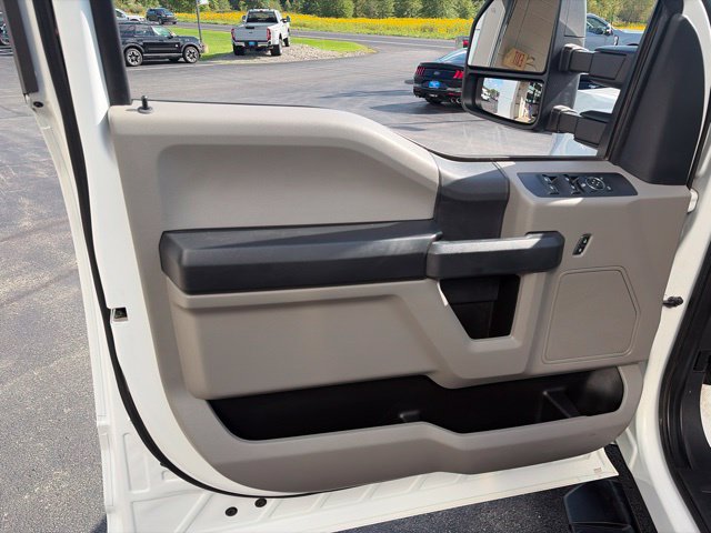 2022 Ford F-250SD XL White at Grove City Ford