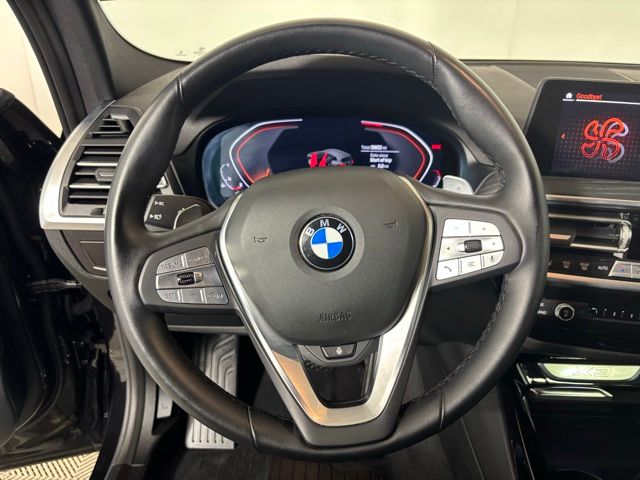 Used 2024 Black BMW xDrive30i image 12