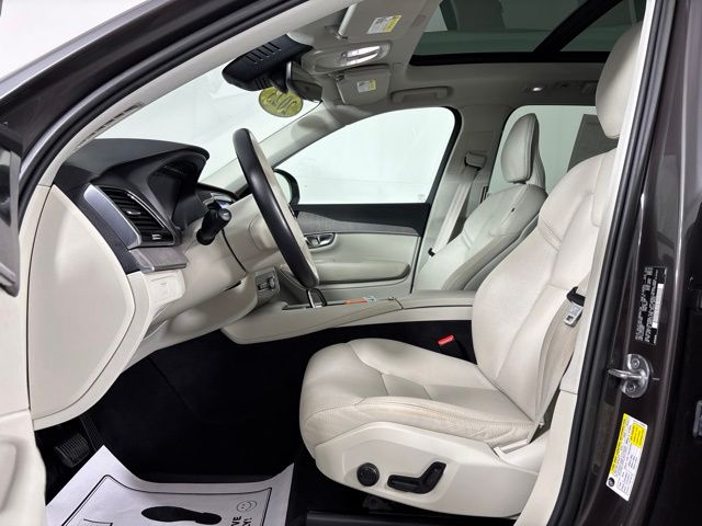 Used 2023 Volvo XC90 SUV