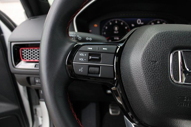 Used 2025 White Honda Base image 12