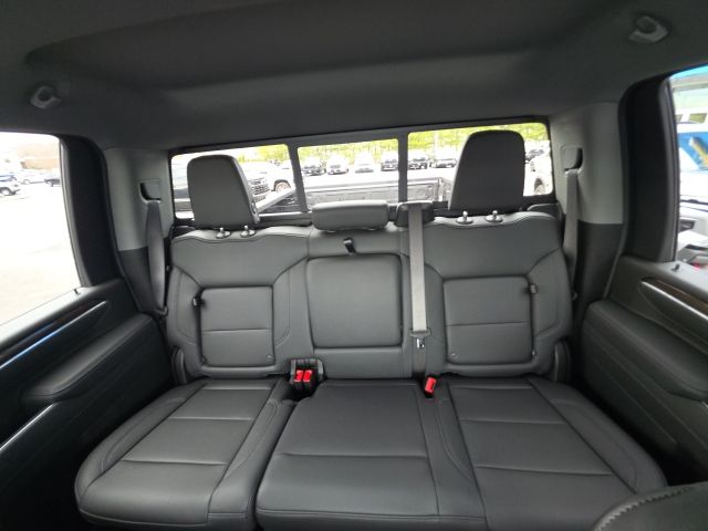 New 2026 Gray Chevrolet LT image 30