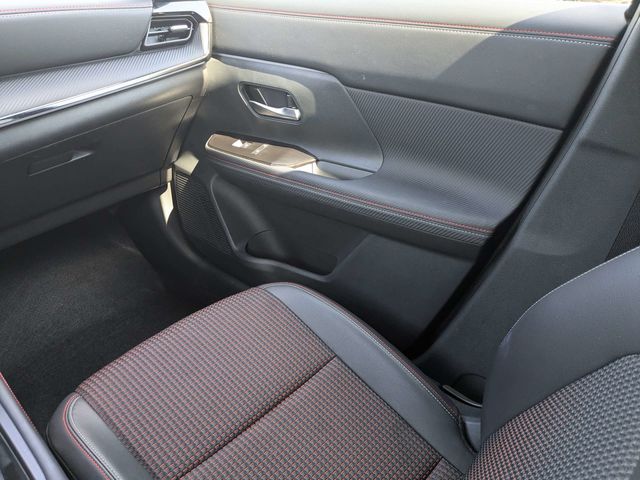 Used 2025 Nissan Kicks SUV