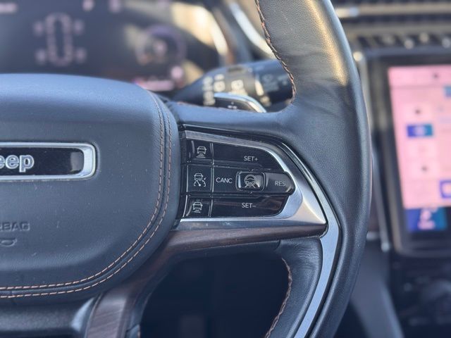 2023 Jeep Grand Cherokee L Summit 4x4