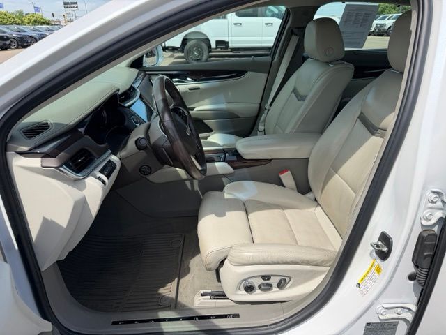 2017 Crystal White Tricoat Cadillac XTS Platinum AWD Sedan