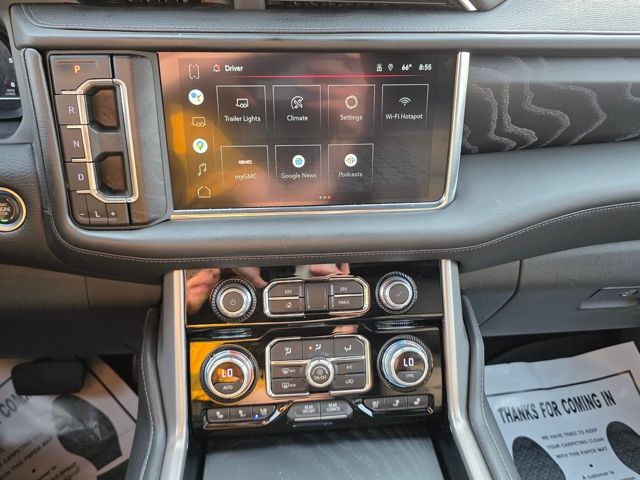 2022 GMC Yukon XL 4WD Denali