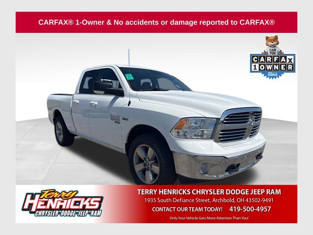 Bright White Clearcoat 2019 RAM 1500 Pickup Truck Four-Wheel Drive 8-Speed Automatic