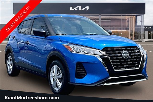 2023 Nissan Kicks