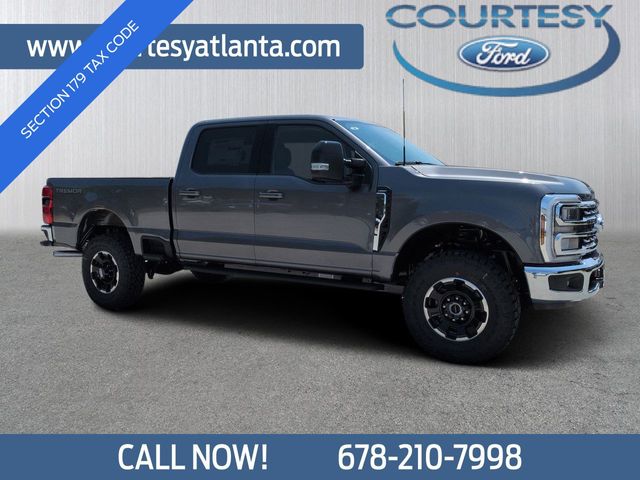 Carbonized Gray Metallic 2026 Ford F-250 Super Duty Pickup Truck Four-Wheel Drive Automatic
