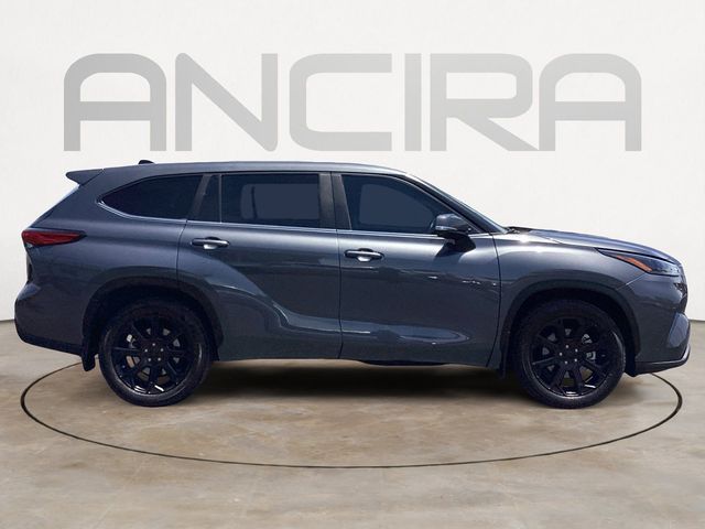 Used Car 2023 Toyota Highlander  Le For Sale Under $30,000 In San Antonio, Texas
