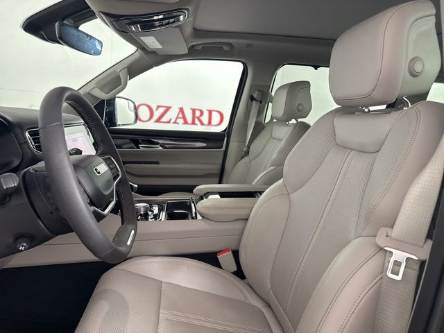 2024 Baltic Gray Metallic Clearcoat Jeep Wagoneer Base 4X4 SUV