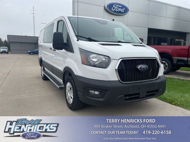 Oxford White 2024 Ford Transit Cargo 250 Low Roof LB RWD Van Rear-Wheel Drive