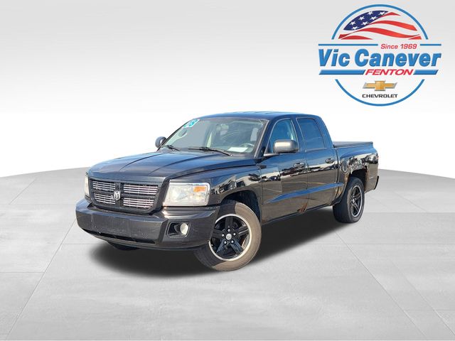 Brilliant Black Crystal Pearlcoat 2008 Dodge Dakota Pickup Truck Four-Wheel Drive 5-Speed Automatic