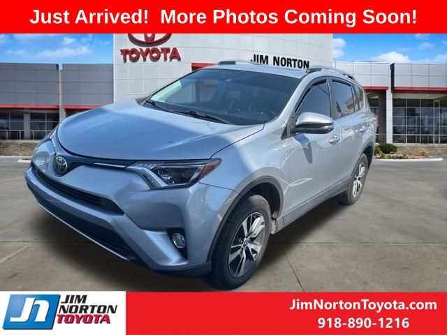 2018 Toyota RAV4 XLE FWD photo