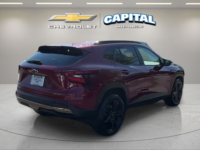 Used 2024 Red Chevrolet ACTIV image 5