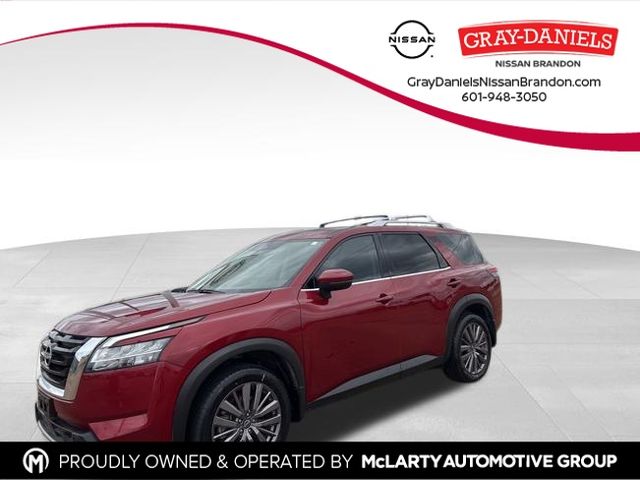 2023 Nissan Pathfinder SL's photo
