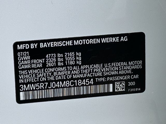 2021 BMW 3 Series 330i xDrive 33