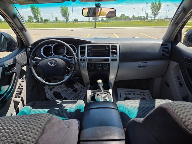 2005 Toyota 4Runner SR5 V8