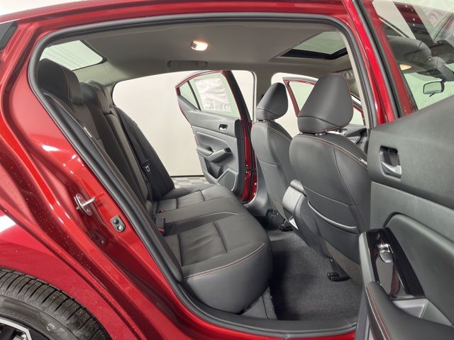 2025 Scarlet Ember Nissan Altima SR FWD Sedan