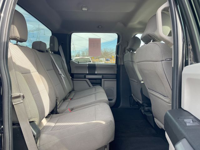 2017 Ford F-250SD XLT - Shadow Black exterior view 17