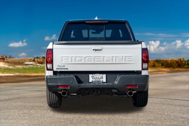 2025 Honda Ridgeline Black Edition 6