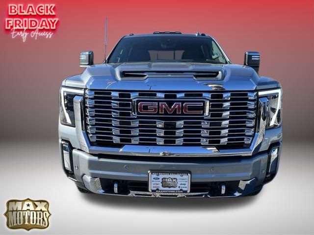 2025 GMC Sierra 3500HD Denali 2