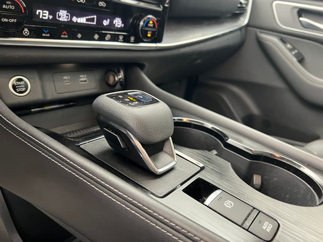 2021 Boulder Gray Pearl Nissan Rogue SL FWD SUV