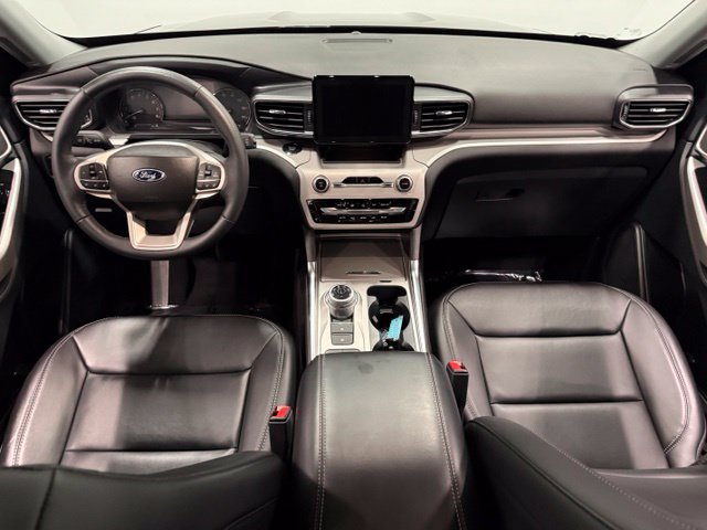 Used 2023 Black Ford XLT image 29
