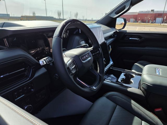 2026 GMC Yukon XL 4WD AT4