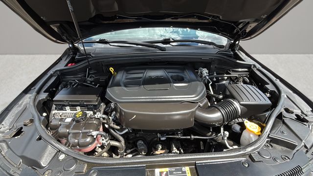 Used 2022 Black Jeep Laredo X image 32