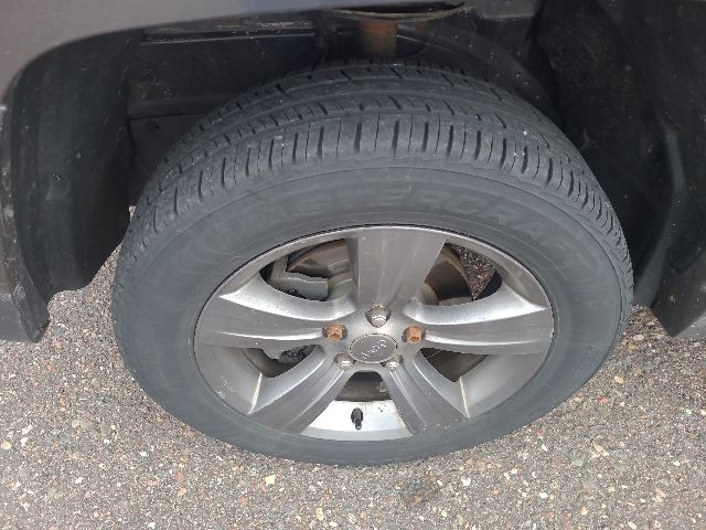 2015 Granite Crystal Metallic Clearcoat Jeep Patriot High Altitude 4X4 SUV